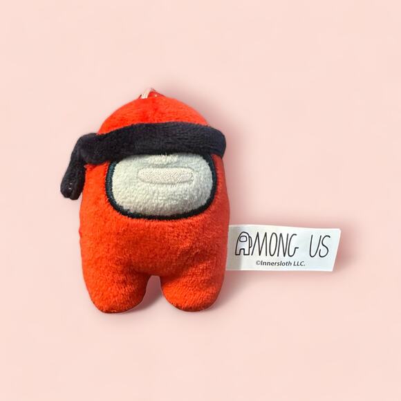 Among Us - Mystery Bag - Red Plush Keychain Bag Clip - NEW - Picture 1 of 1